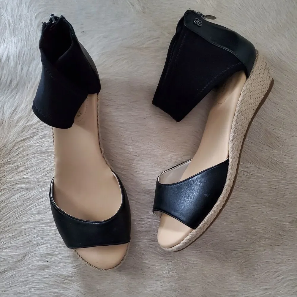 Bandolino Women's Sandals Size 8 Black Low Wedge Espadrille Stretch Comfort